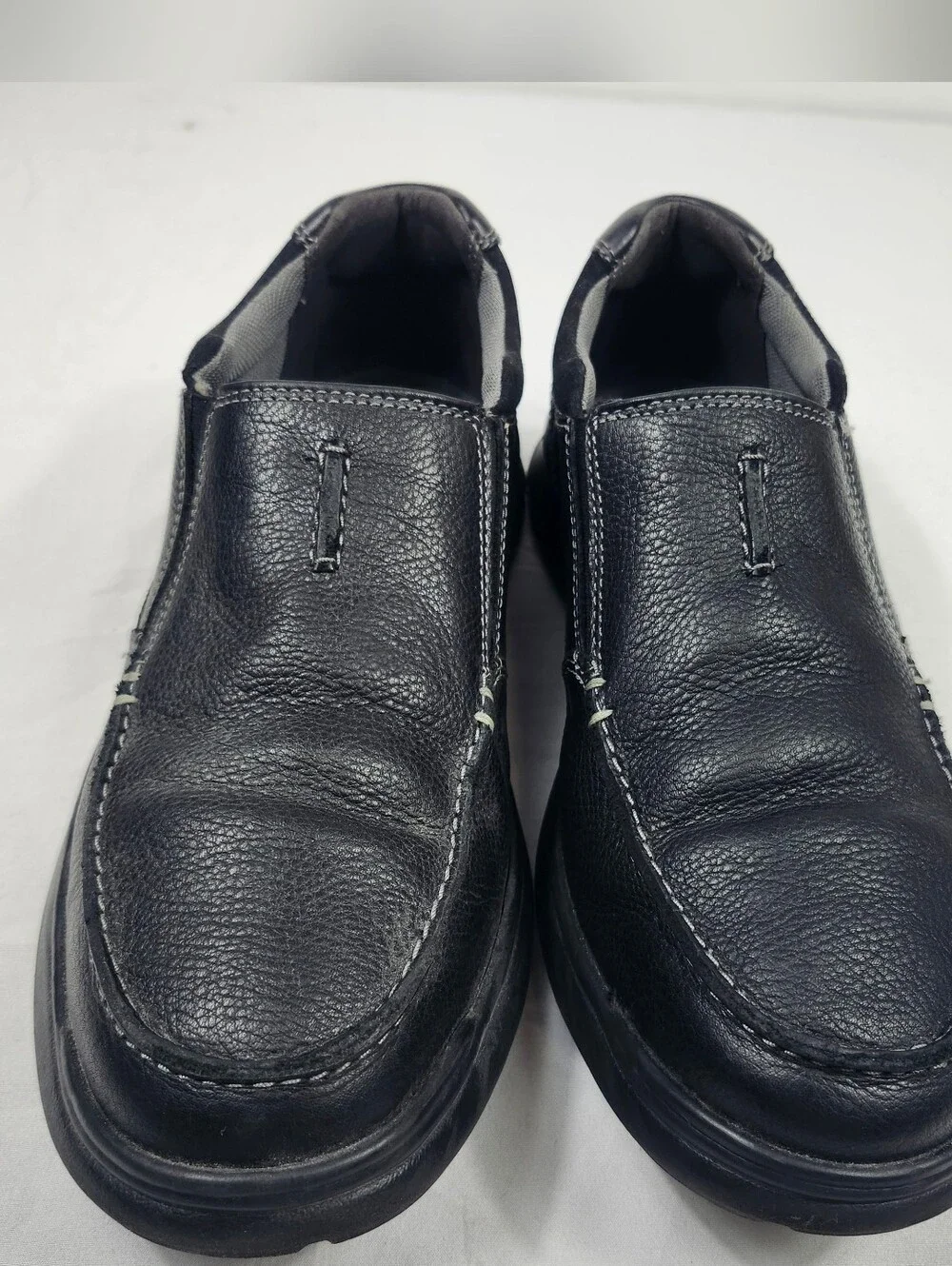 Clarks smooth black